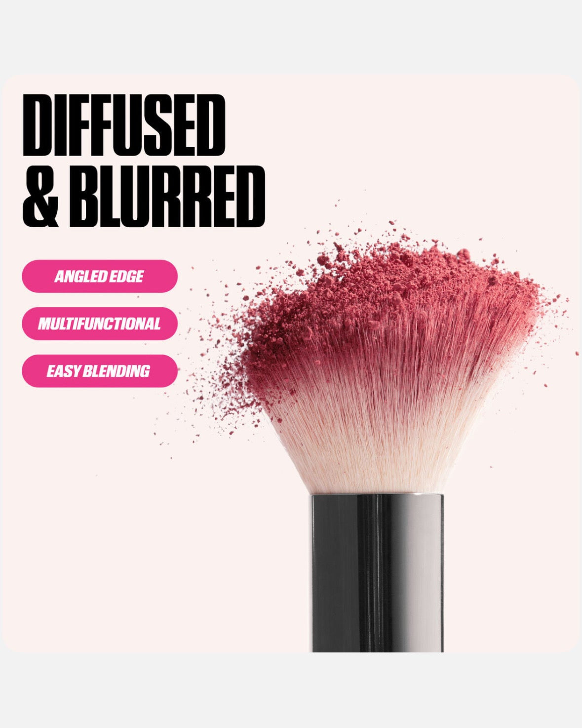 Huda Beauty Diffusing Cheek Brush