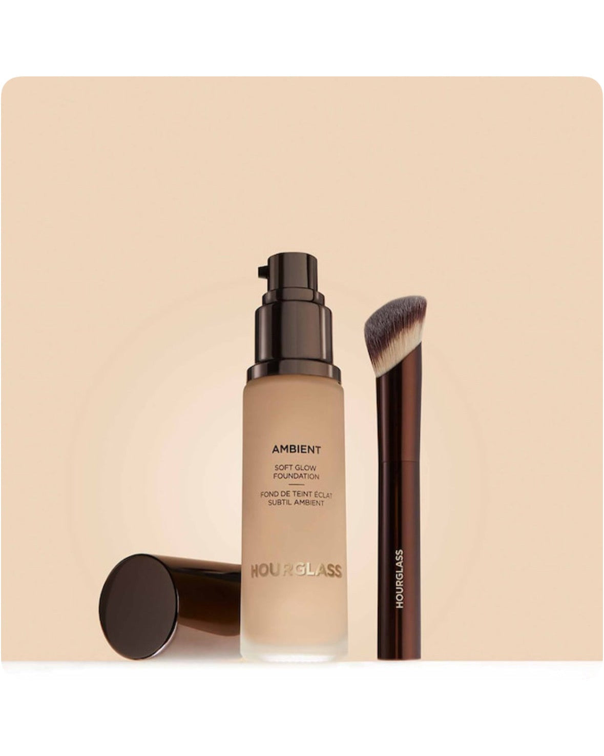 Hourglass Ambient Soft Glow Foundation Brush